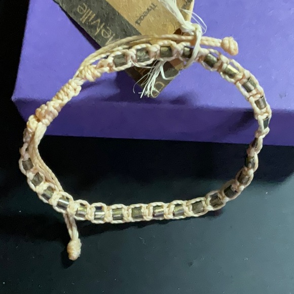 Wakami Brandy Melville Collection - Picture 3 of 3